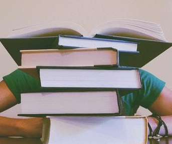 妈妈网代运营面对的用户消费人群绝大多数是宝妈们，他们需要安全、真实有效的产品。