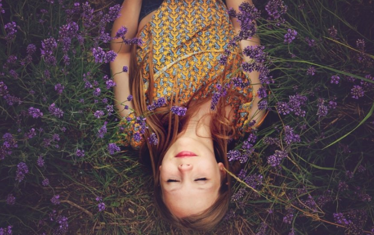 知乎信息流竞价需要多少钱？ 知乎信息流推广效果好吗？