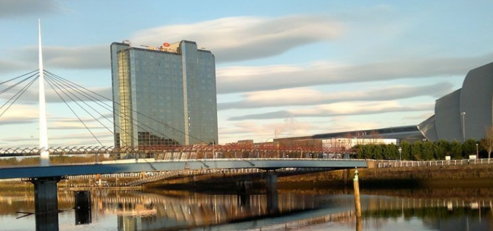 爱奇艺广告怎么开户？