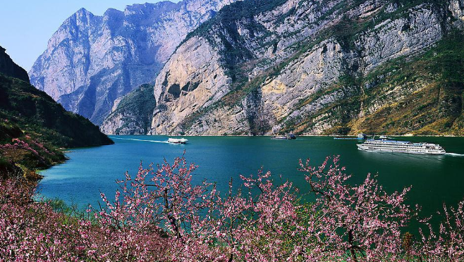 爱奇艺可以做金融产品广告吗？投放信息流广告效果怎么样？