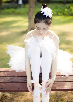 哔哩哔哩推广开户价格是多少？哔哩哔哩内衣广告怎么投放？