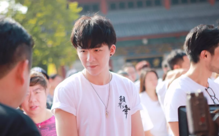 爱奇艺广告代理商电话,爱奇艺视频推广广告怎么收费? 爱奇艺广告代理商电话,爱奇艺视频推广广告怎么收费?